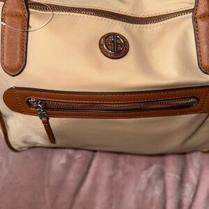 Giani Bernini, Elegant Cream and Tan Women's Bag NWOT